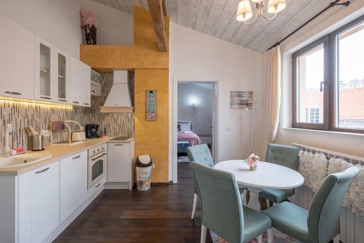 1-Bedroom Designer Apartment On Hristo Belchev Str ソフィア エクステリア 写真